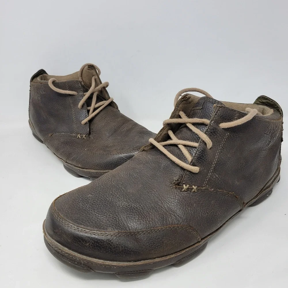 OluKai Kamuela Mens 12 Dark Wood Brown Leather Chukka‎ Boots 10131-7C7C EUR 45